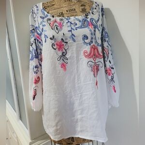 Kindred Embroidered White and Pink Women's Top 3X